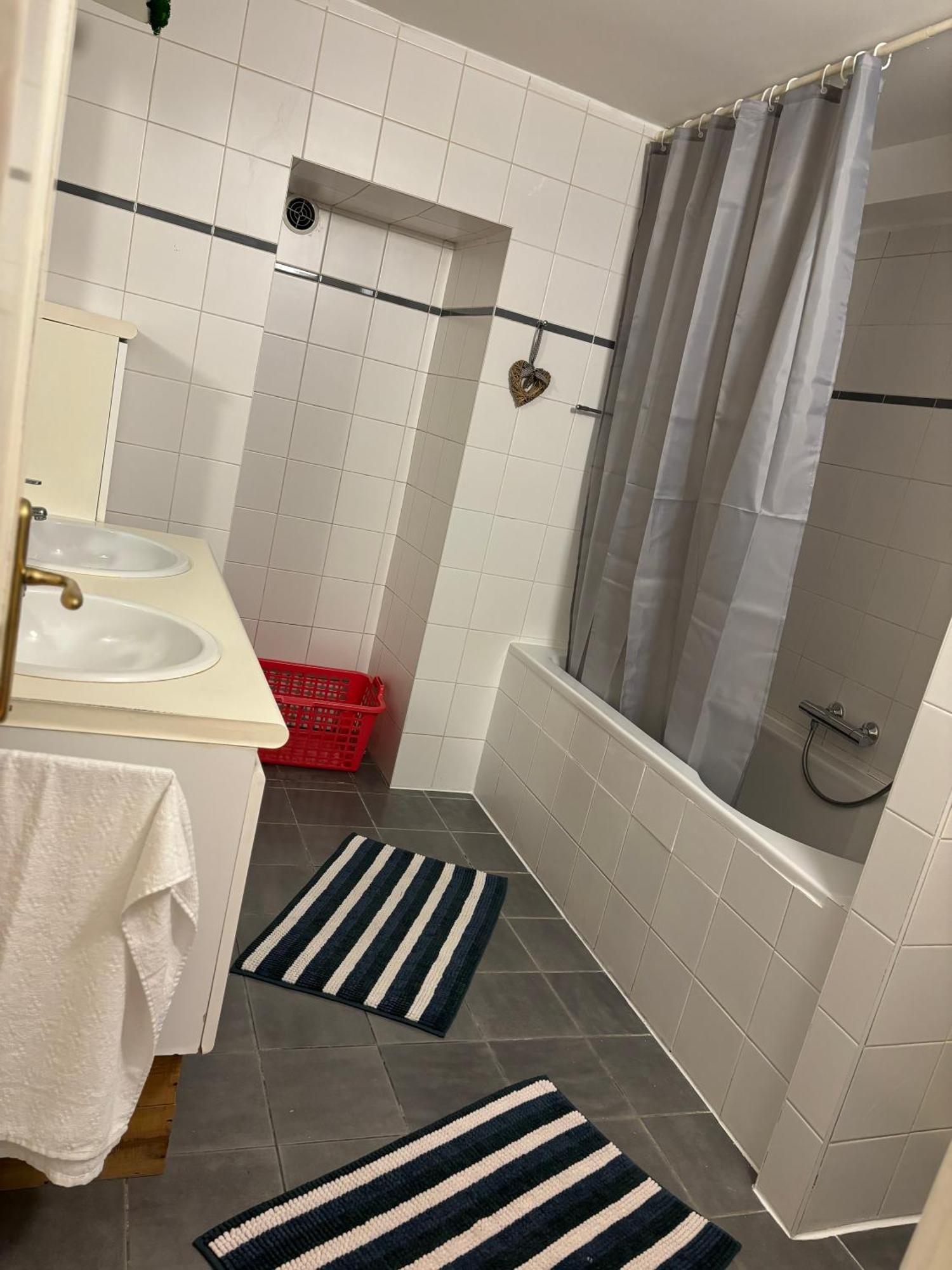 בריסל L&L Residence מראה חיצוני תמונה